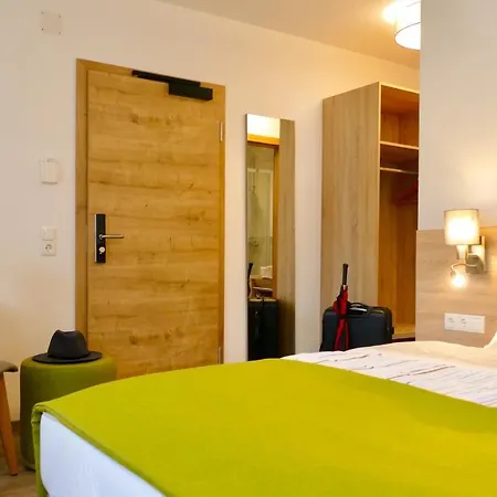 Hotel Landgasthof Lell 3*