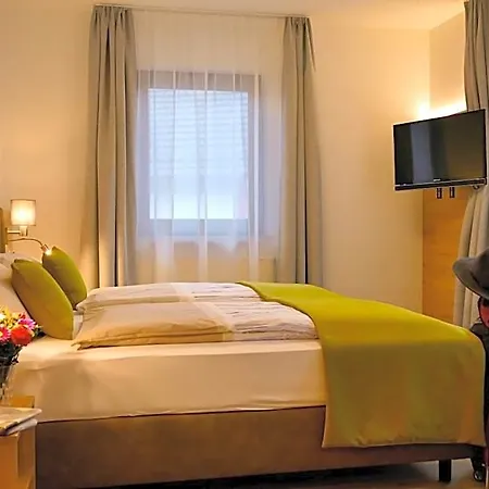Landgasthof Lell Hotel 3*