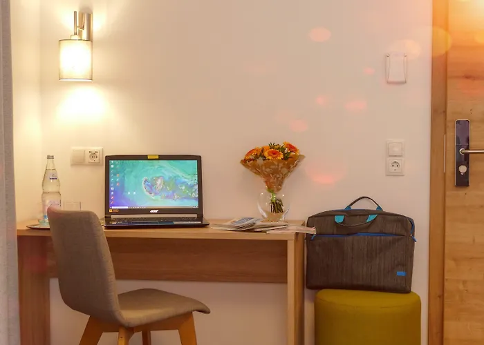 Hotel Landgasthof Lell 3*